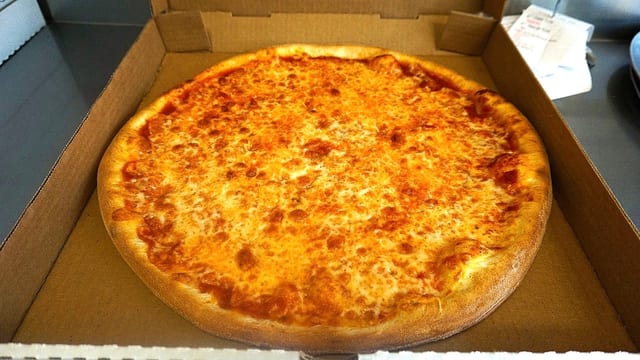 Cheese Pizza (Medium 14'').