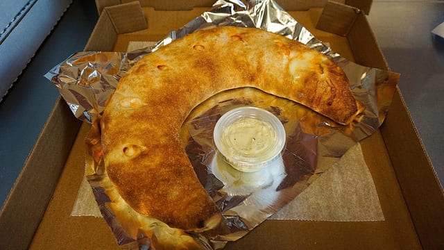 Buffalo Chicken Stromboli (Large).